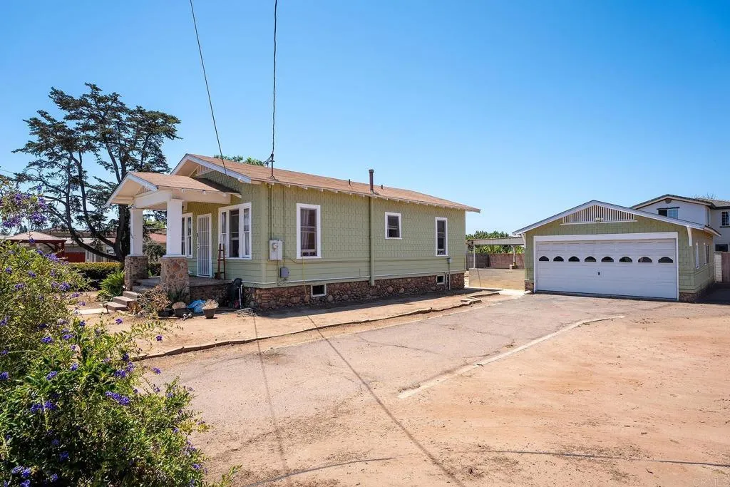 https://cdn.realtyfeed.com/cdn/127/306795031/888e088df496f928482ce40f35e285d4.webp
