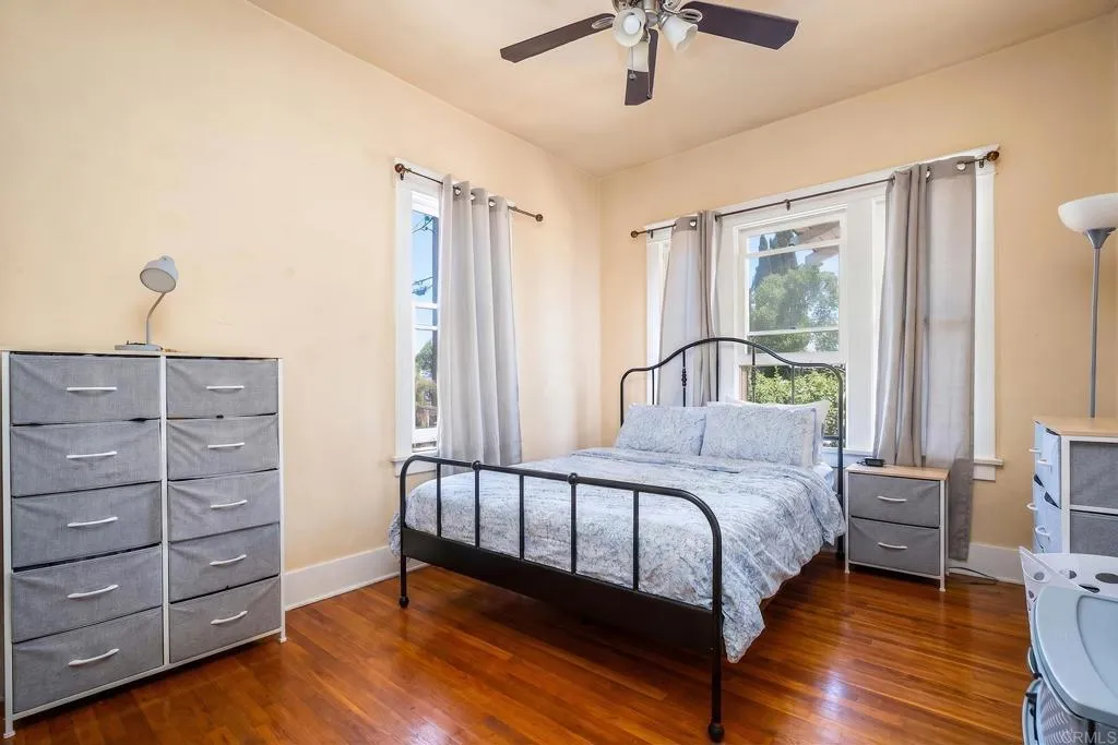 https://cdn.realtyfeed.com/cdn/127/306795031/ba0a352f52256ee979cb29e10a981354.webp