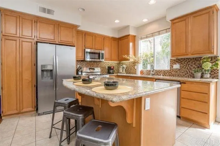https://cdn.realtyfeed.com/cdn/127/306795035/7f3bfd813ce8608b62e74817609e5f0e.webp