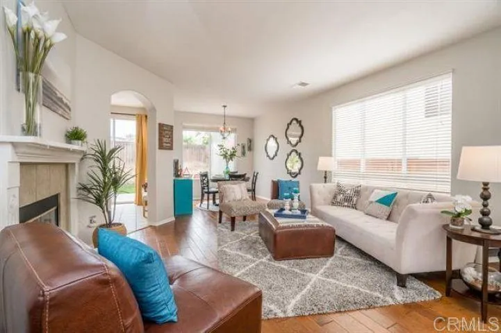 https://cdn.realtyfeed.com/cdn/127/306795035/b72987938a4f92ffb7adcde8e9234283.webp