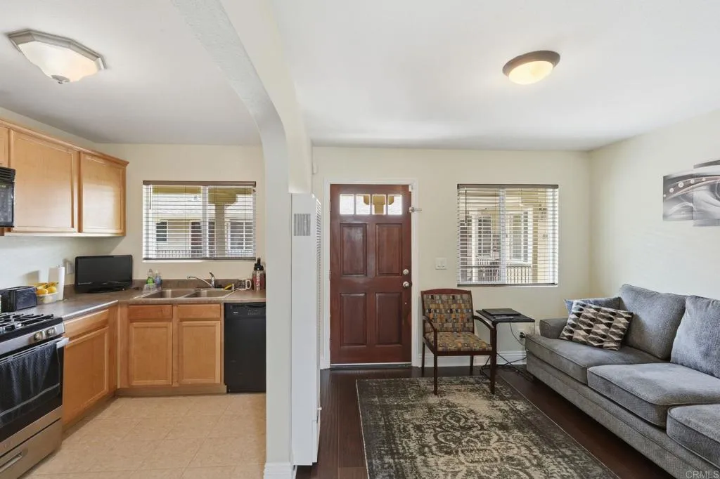 Photo #1: PTP2606294 Listing: Photo #1