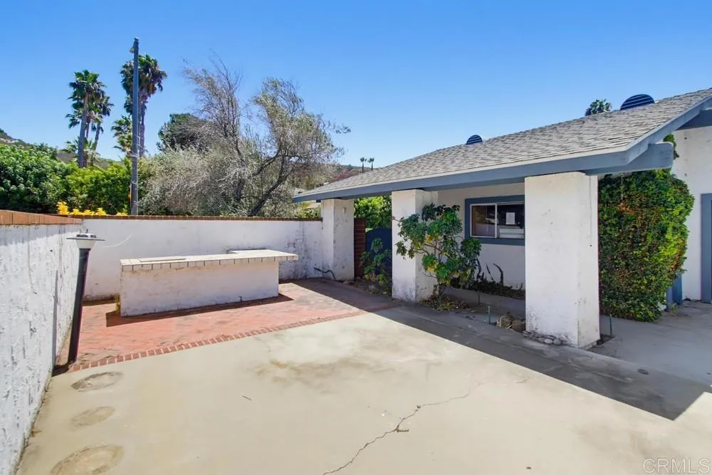 https://cdn.realtyfeed.com/cdn/127/306795048/0be4907006a04bc325678dfaf785fcde.webp