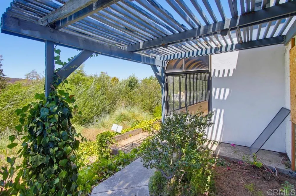 https://cdn.realtyfeed.com/cdn/127/306795048/11b398486faaf7342859bdde5efcbdb6.webp