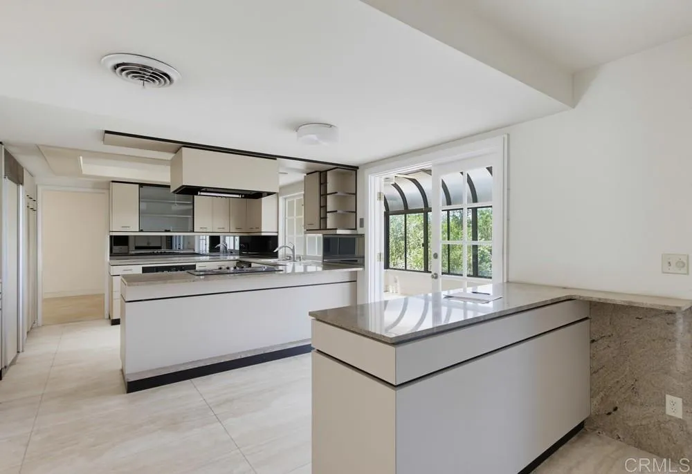 https://cdn.realtyfeed.com/cdn/127/306795048/5182f11337a337bbe1ce52ee808bd6d9.webp