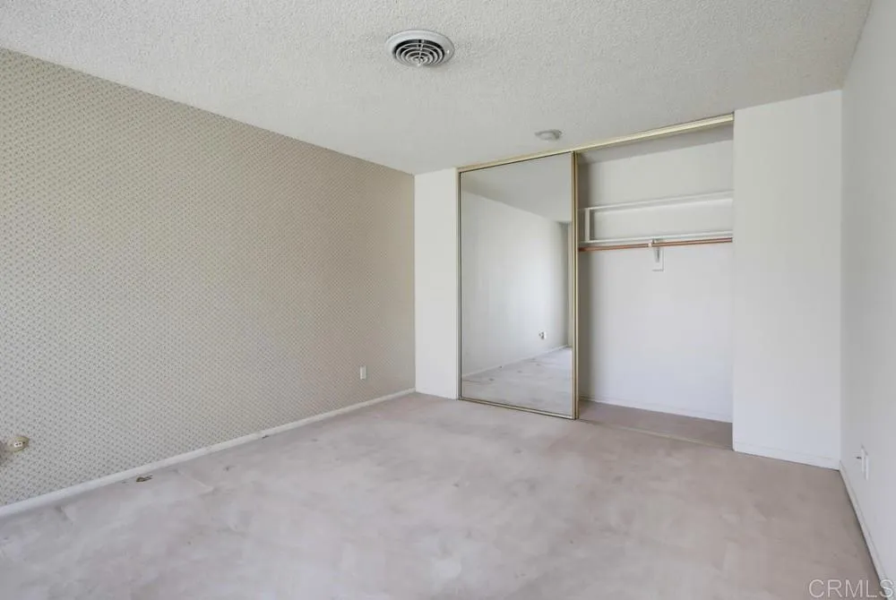 https://cdn.realtyfeed.com/cdn/127/306795048/56f56e3df029ef75216050a832daccc9.webp