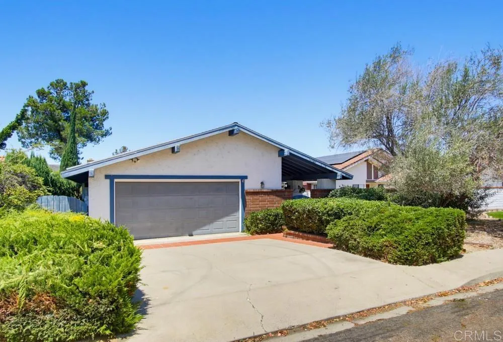 31122 Old River Road, Bonsall, CA 92003 - Photo 2 of 51, Bonsall, CA