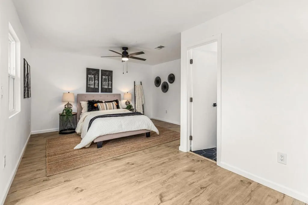 https://cdn.realtyfeed.com/cdn/127/306795070/ddd6214fe69fe5774bbefa44066554b1.webp