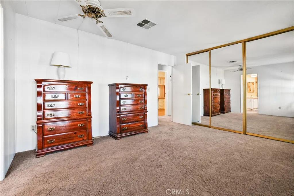 https://cdn.realtyfeed.com/cdn/127/306795112/21254384f06a31e62605795d772fc27d.webp