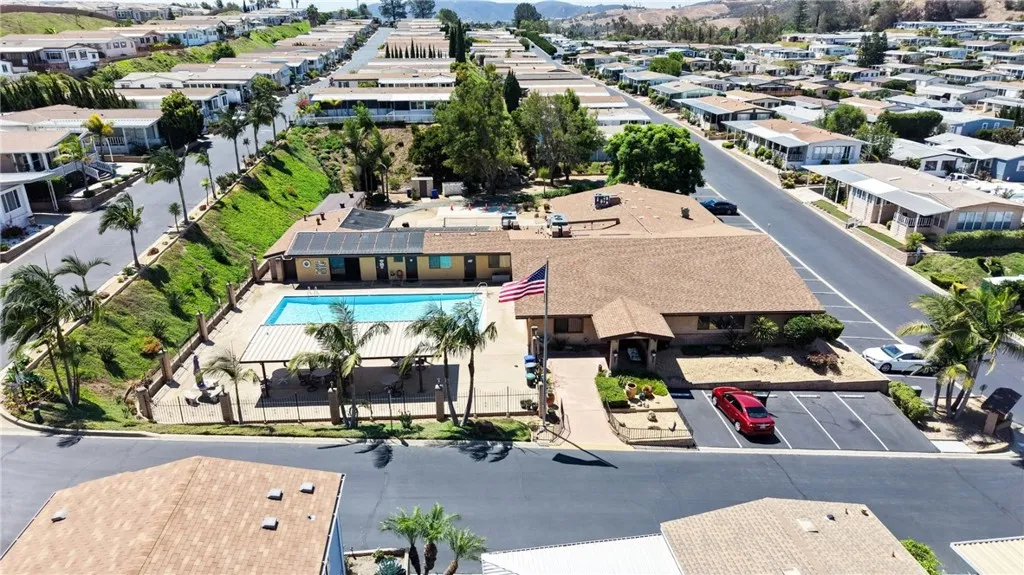 https://cdn.realtyfeed.com/cdn/127/306795112/8b6d0c8644e0ad82ebcef047e396a323.webp