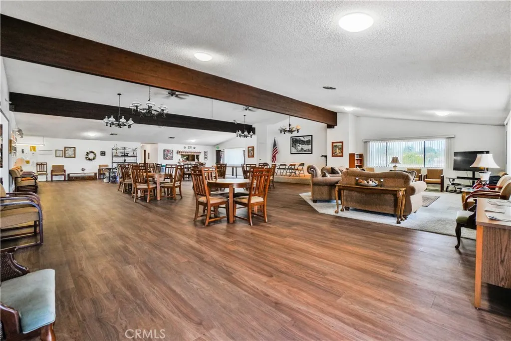 https://cdn.realtyfeed.com/cdn/127/306795112/e6ffa73034b883215e41ebca4e557181.webp