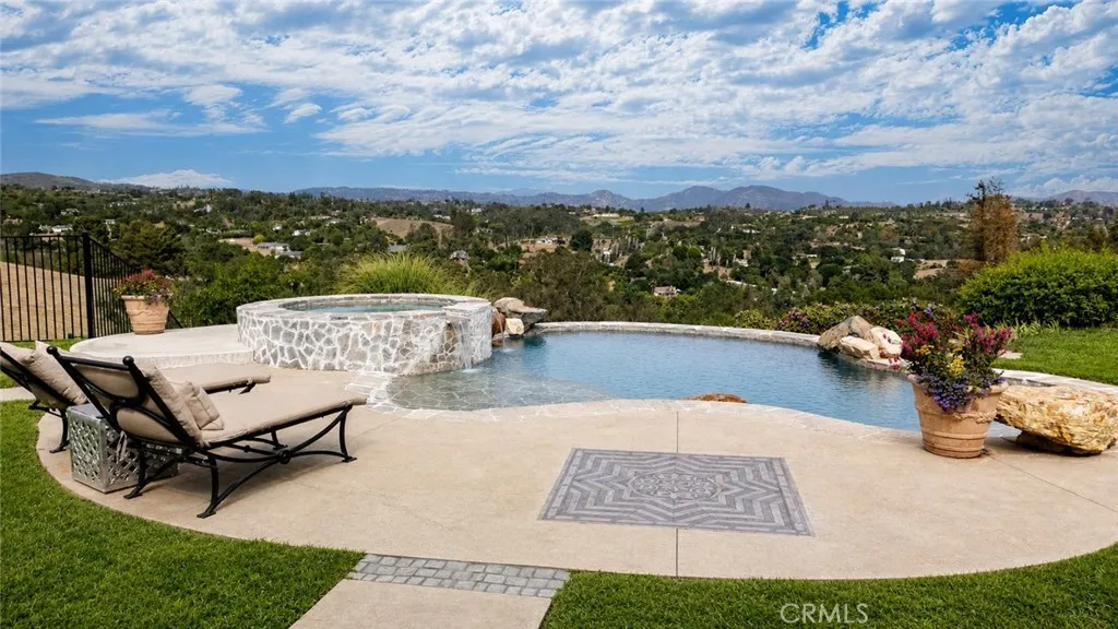 https://cdn.realtyfeed.com/cdn/127/306795265/2656ea63b100a28b45d6c2afe6dfc5d3.webp