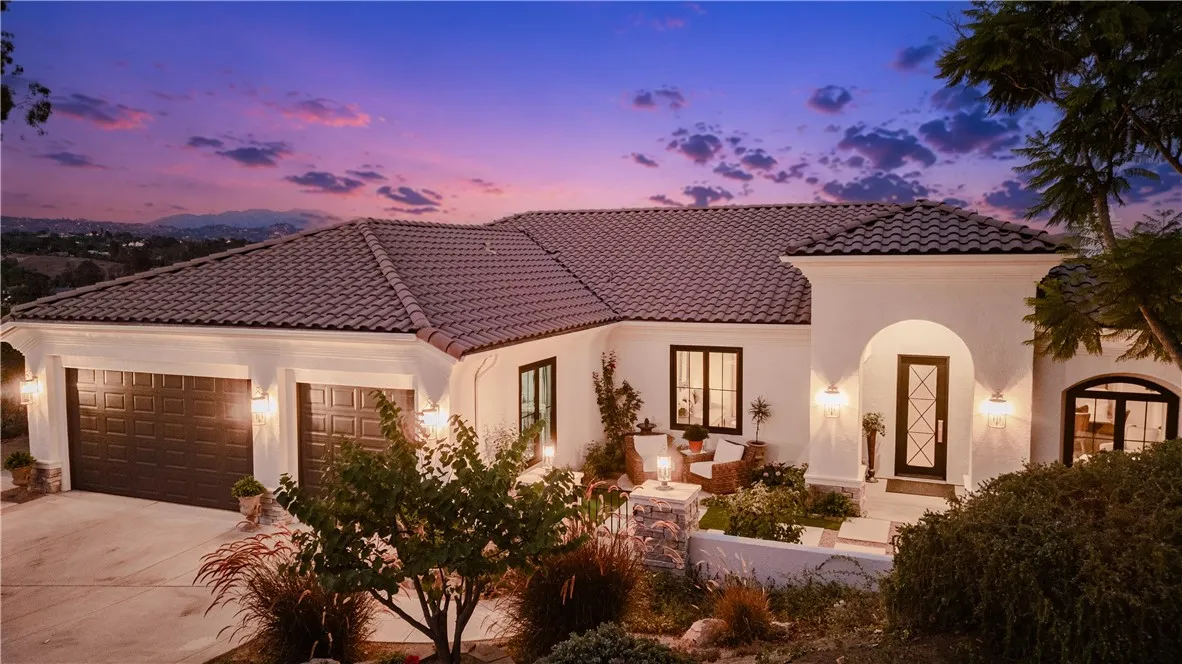 https://cdn.realtyfeed.com/cdn/127/306795265/3566f0cea899759d731ec58bc5ebcd92.webp