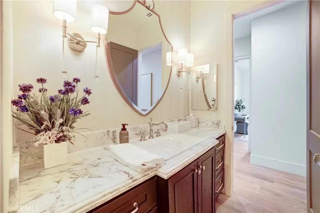 https://cdn.realtyfeed.com/cdn/127/306795265/bc2cc3bcfa8f5dbbea7c906f819966ca.webp