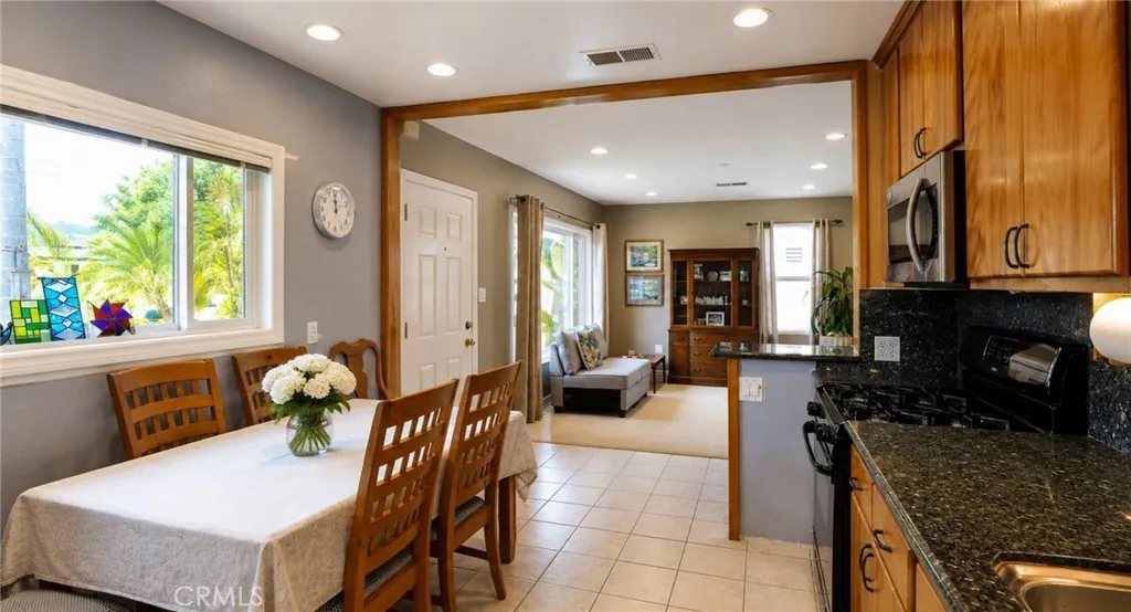 https://cdn.realtyfeed.com/cdn/127/306795277/609397467abbae6039c9fc08f53e590f.webp