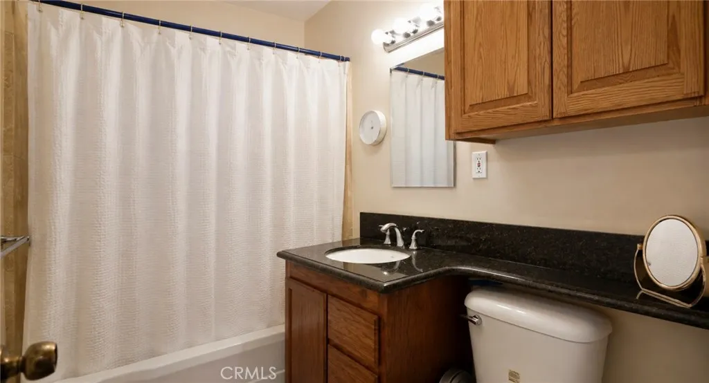https://cdn.realtyfeed.com/cdn/127/306795277/a1c57744bbc845002794a63c4a31bd86.webp