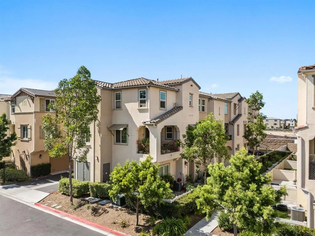 Photo #2: PTP2606300 Listing: Photo #2