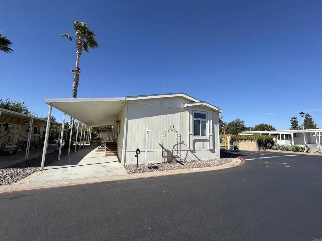 https://cdn.realtyfeed.com/cdn/127/306795300/85830a156c9e34e455c9e24eadeb6394.webp