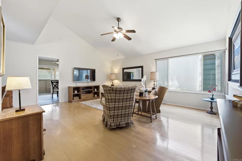 https://cdn.realtyfeed.com/cdn/127/306795315/b97c4315d01ae3977f1e9318df07a96e.webp