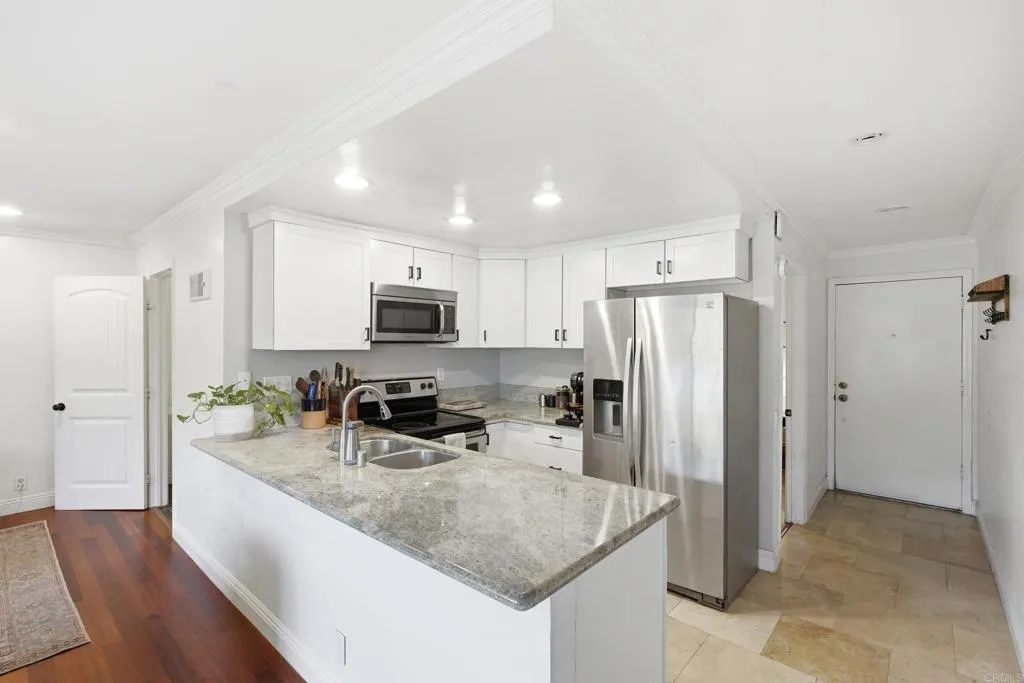 Photo #8: PTP2606304 Listing: Photo #8