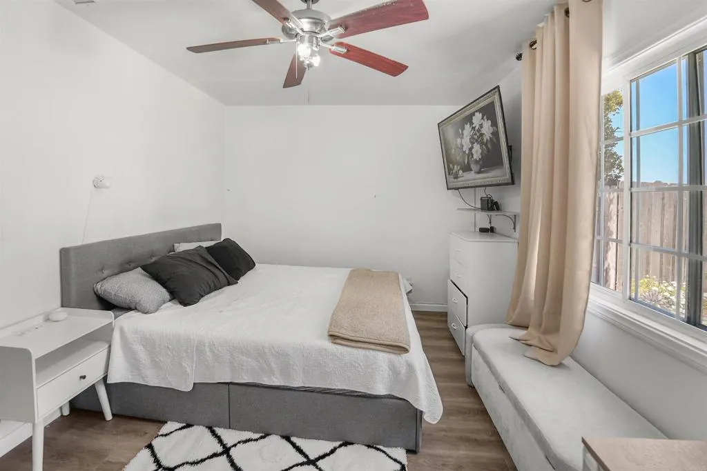 https://cdn.realtyfeed.com/cdn/127/306795398/507bdbfd05bc4043afe559ab5ca95398.webp