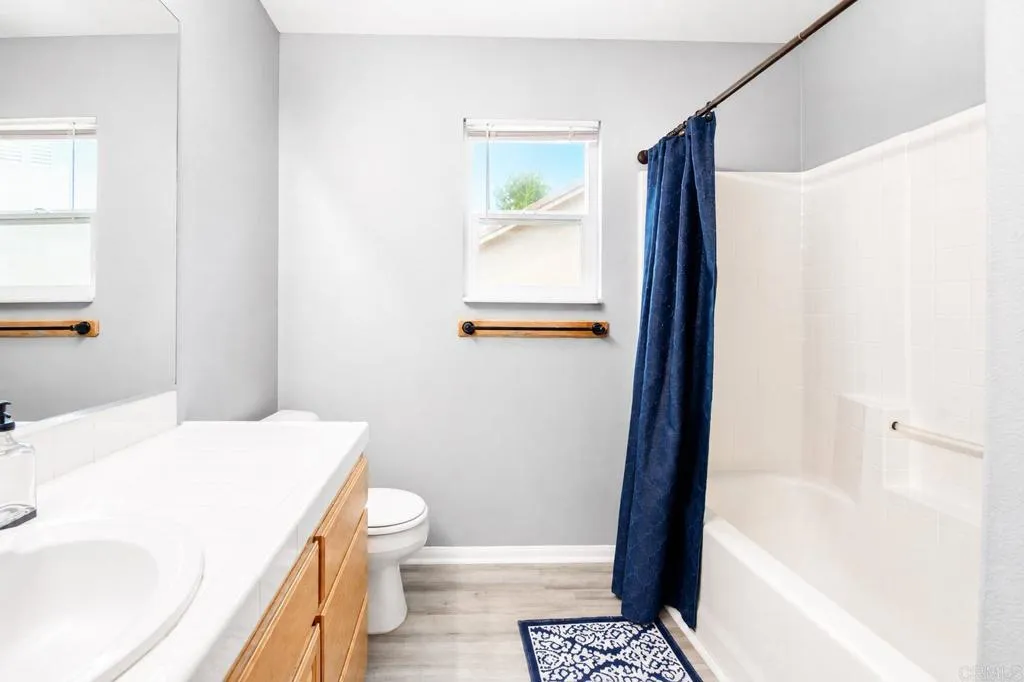 https://cdn.realtyfeed.com/cdn/127/306795402/42e490e44c195da82faece9cac92449b.webp