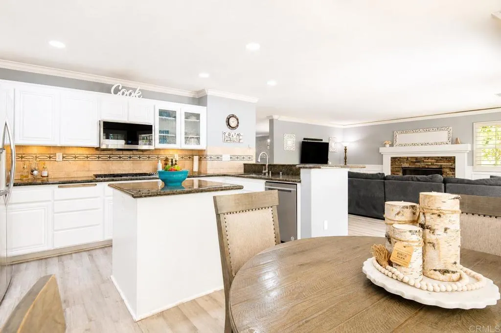 https://cdn.realtyfeed.com/cdn/127/306795402/c5fc61104393c40508e536838df29165.webp