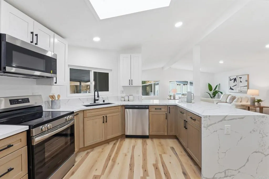 https://cdn.realtyfeed.com/cdn/127/306795419/b69b49fddc1ab5994c2eedf990c13bf8.webp