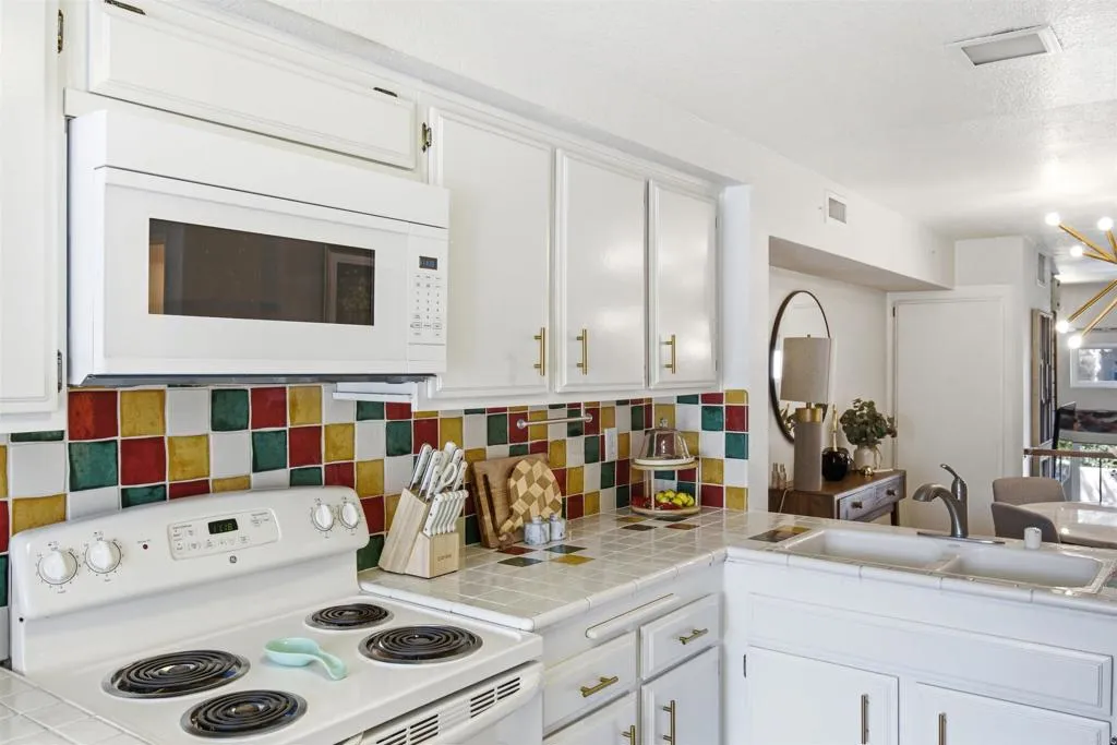 Photo #14: PTP2606309 Listing: Photo #14