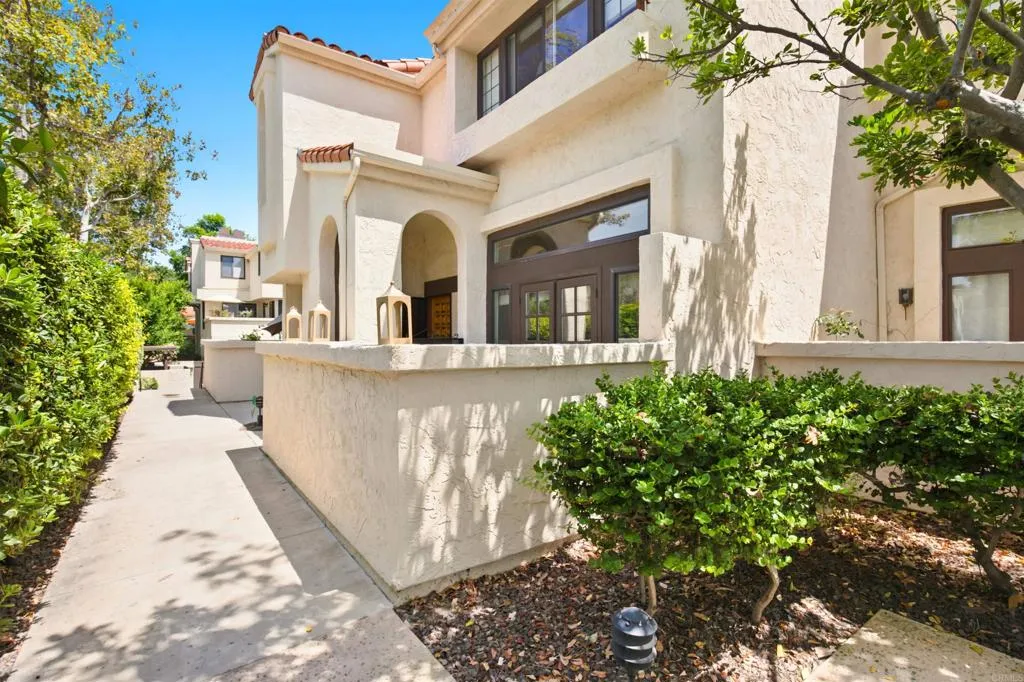 5715 Baltimore Dr Unit 83, La Mesa, CA 91942 - Main photo, La Mesa, CA