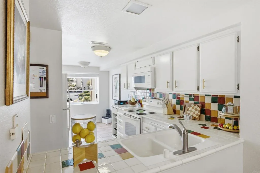 Photo #15: PTP2606309 Listing: Photo #15