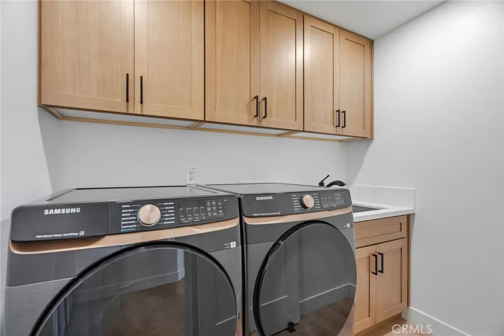 https://cdn.realtyfeed.com/cdn/127/306795643/130a0f2893b3778724b2d75ceca19601.webp