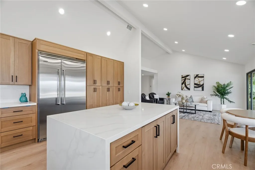 https://cdn.realtyfeed.com/cdn/127/306795643/29c90ed9f13c21de801bba831461b0c5.webp