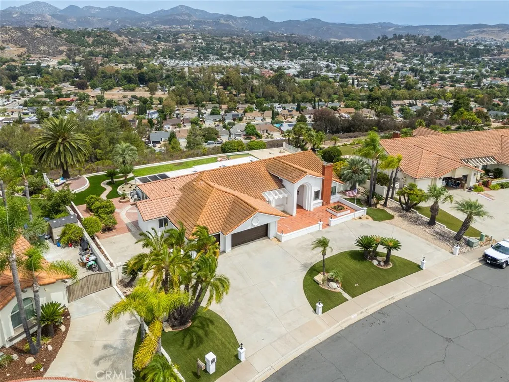 https://cdn.realtyfeed.com/cdn/127/306795643/2b155092b28ff74c0559be3bd7215242.webp
