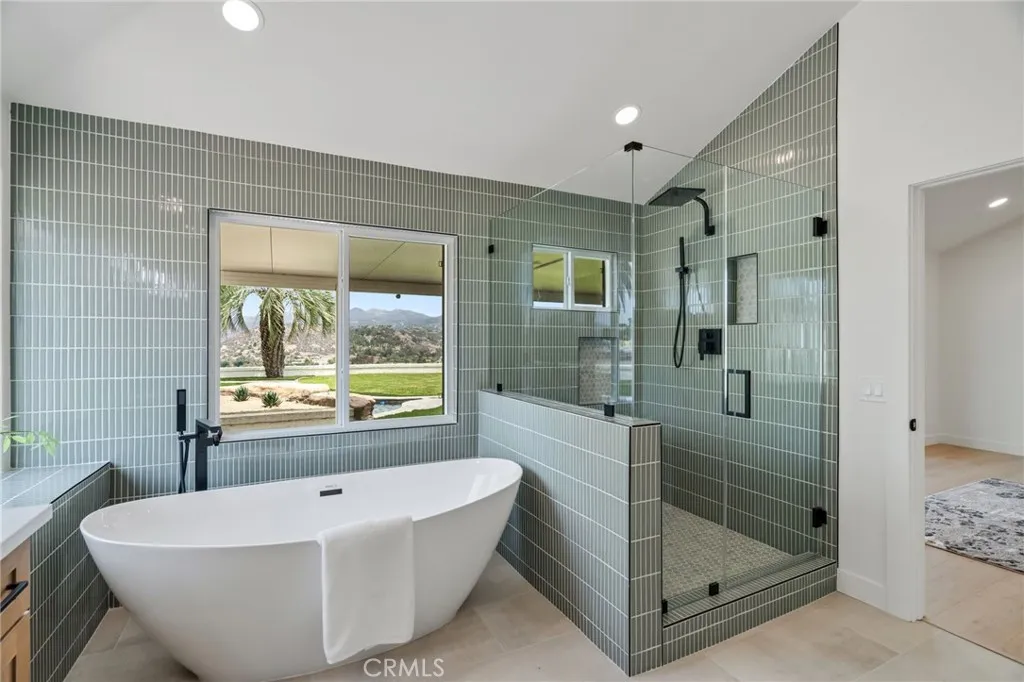 https://cdn.realtyfeed.com/cdn/127/306795643/2f876680ca0c65733ba1af7f12f4e954.webp