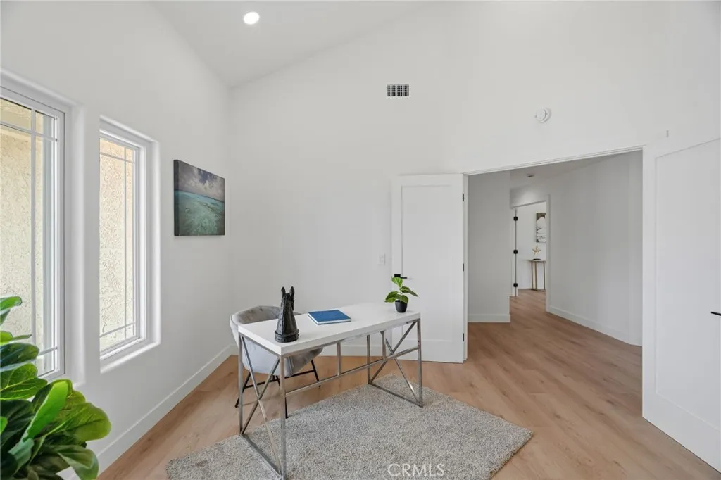 https://cdn.realtyfeed.com/cdn/127/306795643/398fd2bb85bef855e4f70d22799a2b0d.webp