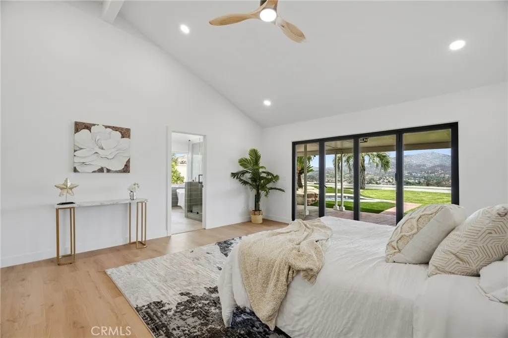 https://cdn.realtyfeed.com/cdn/127/306795643/a7a8f0645549451cdf66ed817e87cd2b.webp