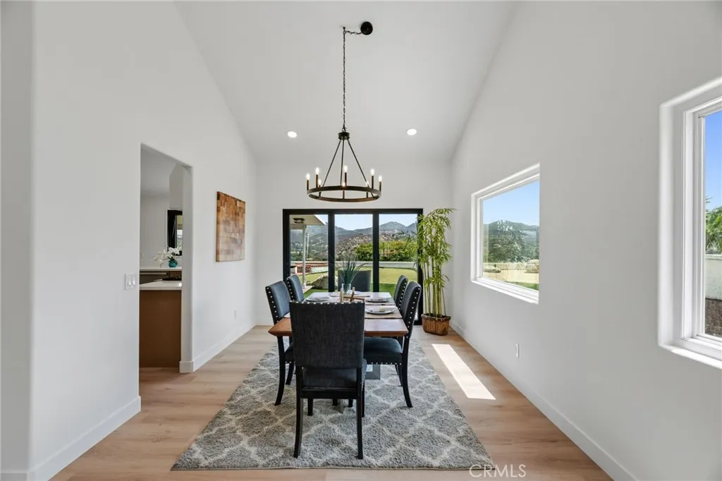 https://cdn.realtyfeed.com/cdn/127/306795643/bcf63b4ecc6ee5f90416141f2a6acac4.webp