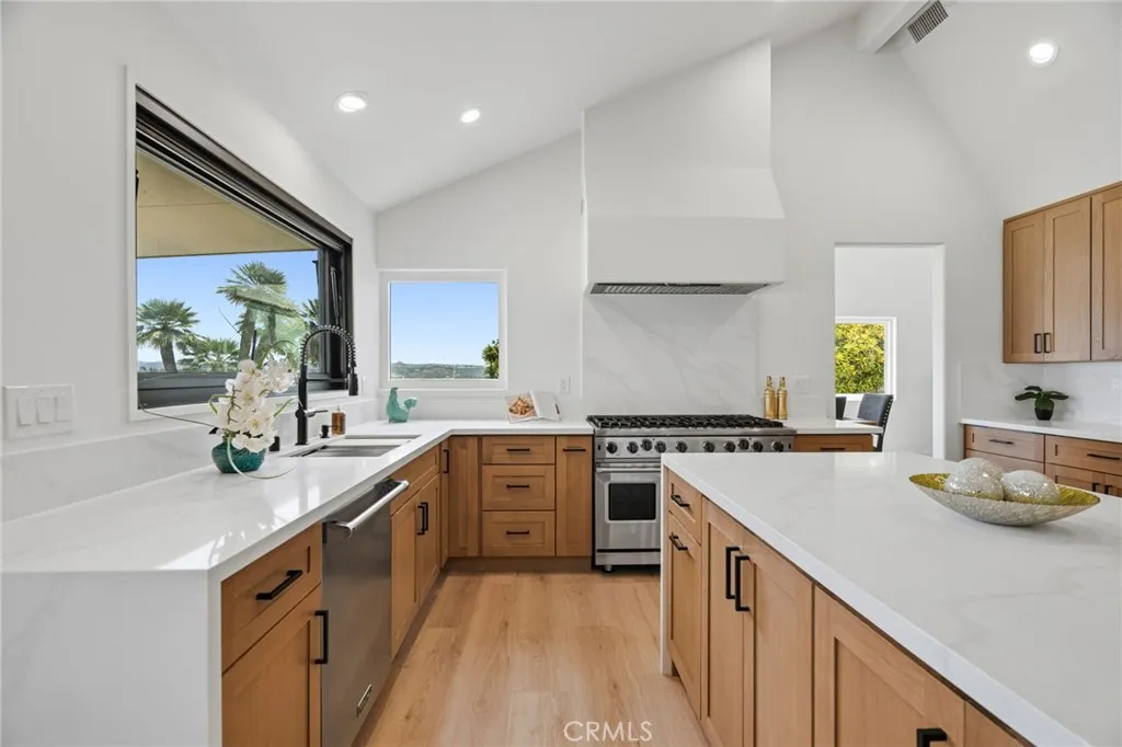 https://cdn.realtyfeed.com/cdn/127/306795643/d61bbb2d9172264fc686e79514543c44.webp