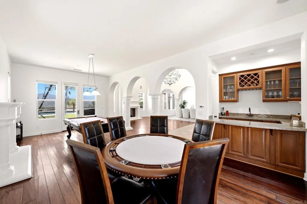 https://cdn.realtyfeed.com/cdn/127/306795692/445fb949c41d487c7a768c5634f0882e.webp