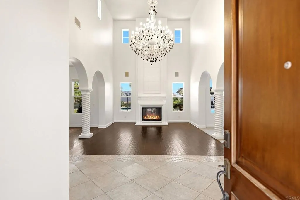 369 Bryan Point Drive, Chula Vista, CA 91914 - Photo 2 of 40, Chula Vista, CA