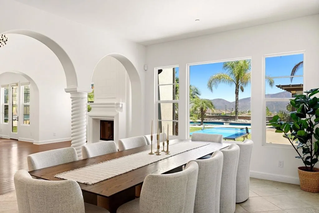 https://cdn.realtyfeed.com/cdn/127/306795692/76a721cebff28ccaf20d20c69bf34126.webp