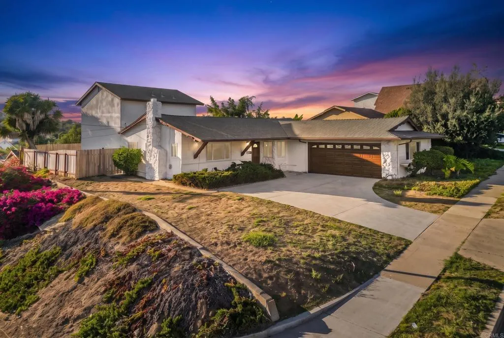 https://cdn.realtyfeed.com/cdn/127/306795710/1ce3c1801be26bdd2b46378247d53a7d.webp