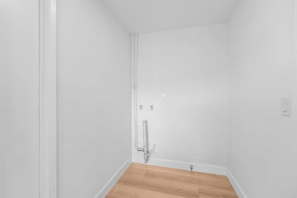 https://cdn.realtyfeed.com/cdn/127/306795710/5cbb932a537229931c96790a0dfa4253.webp