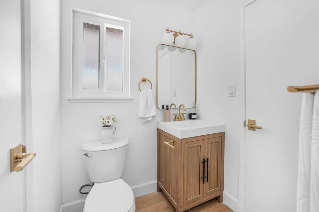 https://cdn.realtyfeed.com/cdn/127/306795710/6f5e8745601ed0d0ba41152b3b499aef.webp
