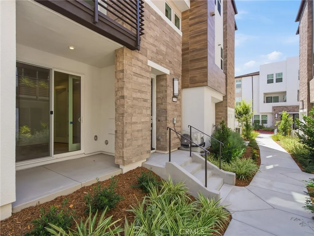 https://cdn.realtyfeed.com/cdn/127/306795782/1fe5d93e7dad472a045179de069424af.webp