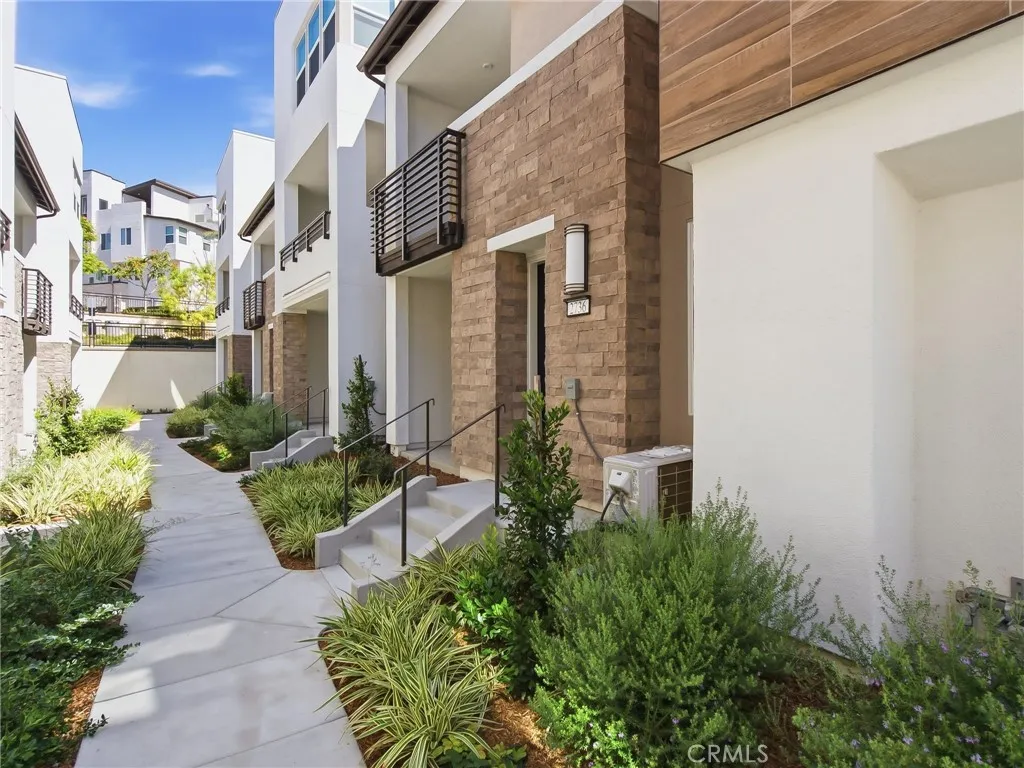 https://cdn.realtyfeed.com/cdn/127/306795782/2730bbec2af259709a5dc277587ff1ae.webp