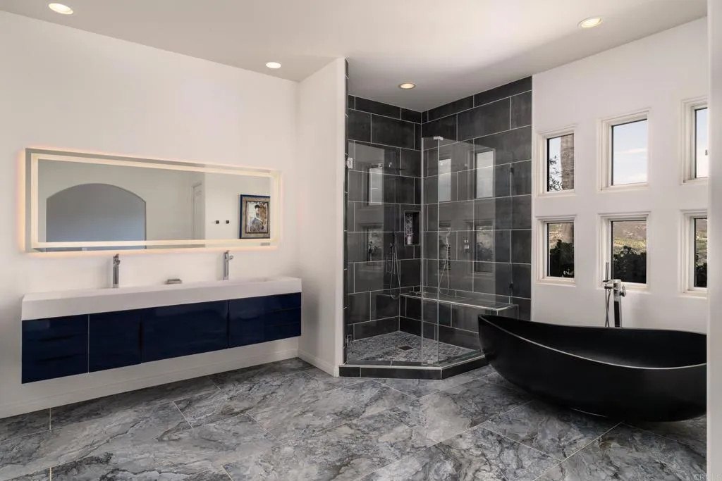 https://cdn.realtyfeed.com/cdn/127/306795788/5bd3dcf233025e20210dc713059cdce0.webp