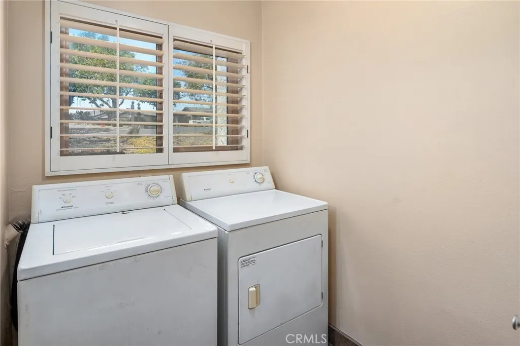 https://cdn.realtyfeed.com/cdn/127/306795792/81ffd4ce0a4db42b4594e6c55ce59657.webp