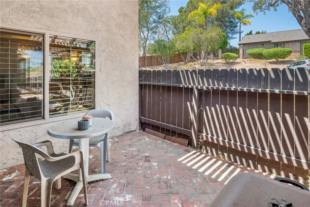 https://cdn.realtyfeed.com/cdn/127/306795792/8721efa81a0e9705471a907699a894ac.webp