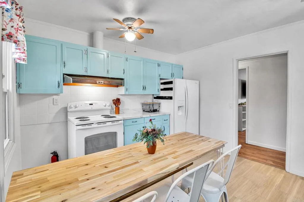 https://cdn.realtyfeed.com/cdn/127/306795968/1ace453a98c111bf2aa6d54f40b304c9.webp